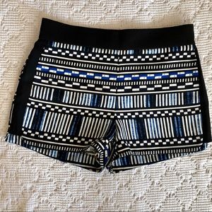 J Crew Size 4 Shorts Geometric Pattern